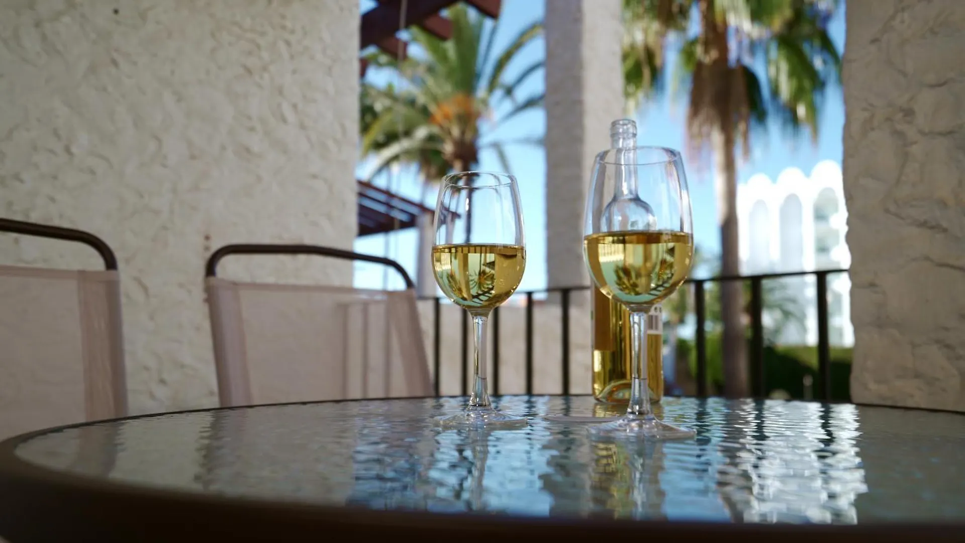 Sunstay Relax Rio Marina Beach Nerja Spanje