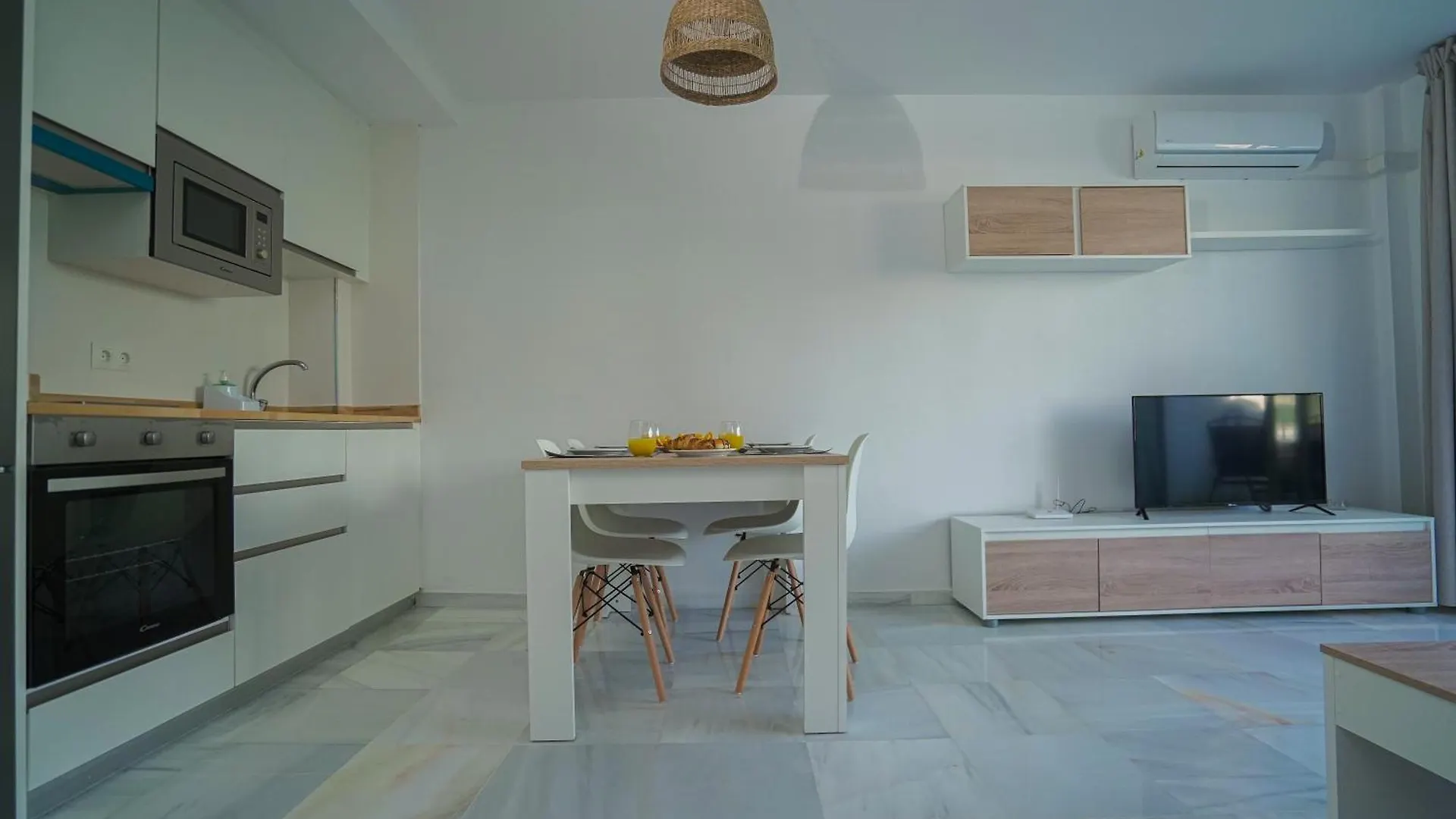 Sunstay Relax Rio Marina Beach Nerja 0*,  Spanje