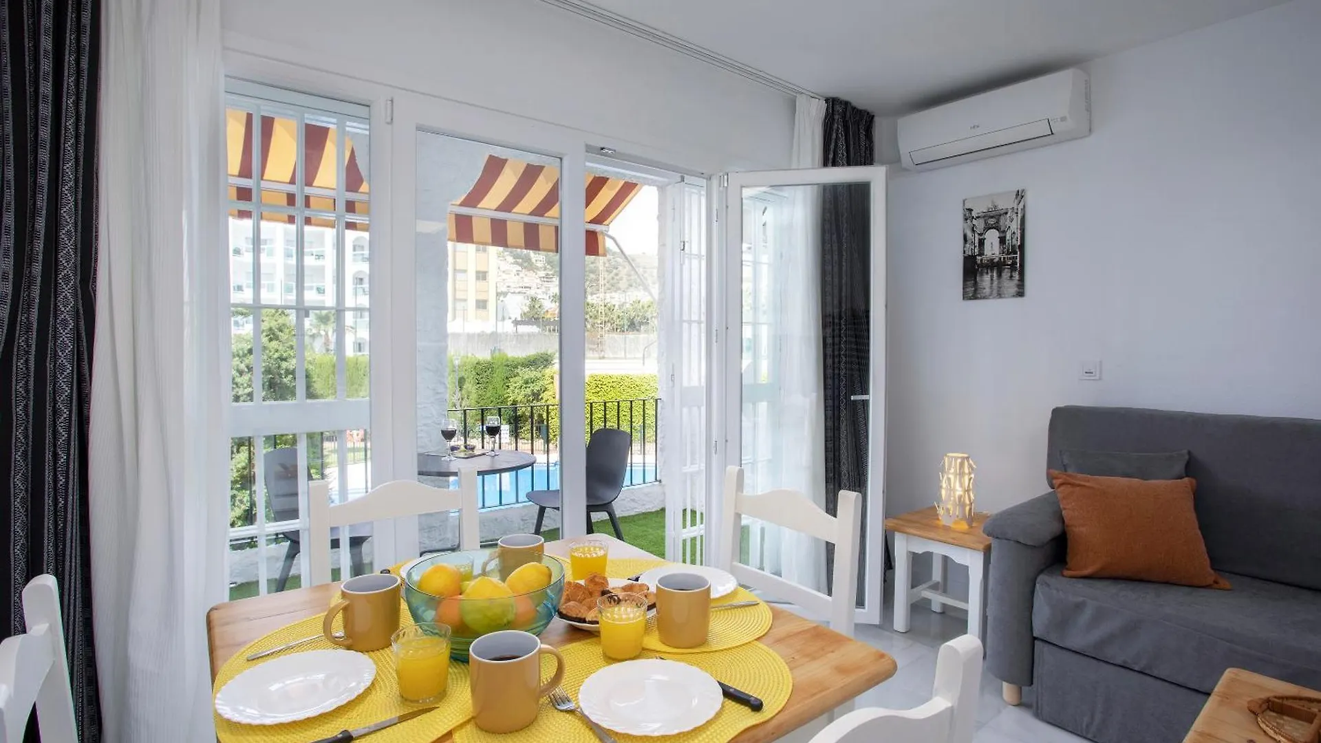 Appartement Sunstay Relax Rio Marina Beach Nerja Spanje